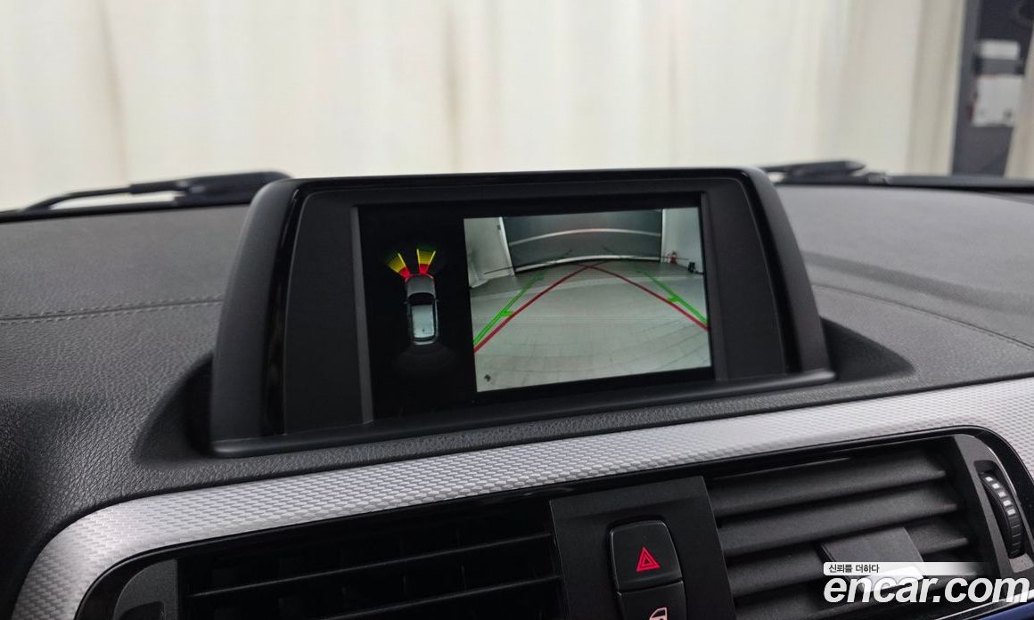 BMW 1-Series (F20) фото 15