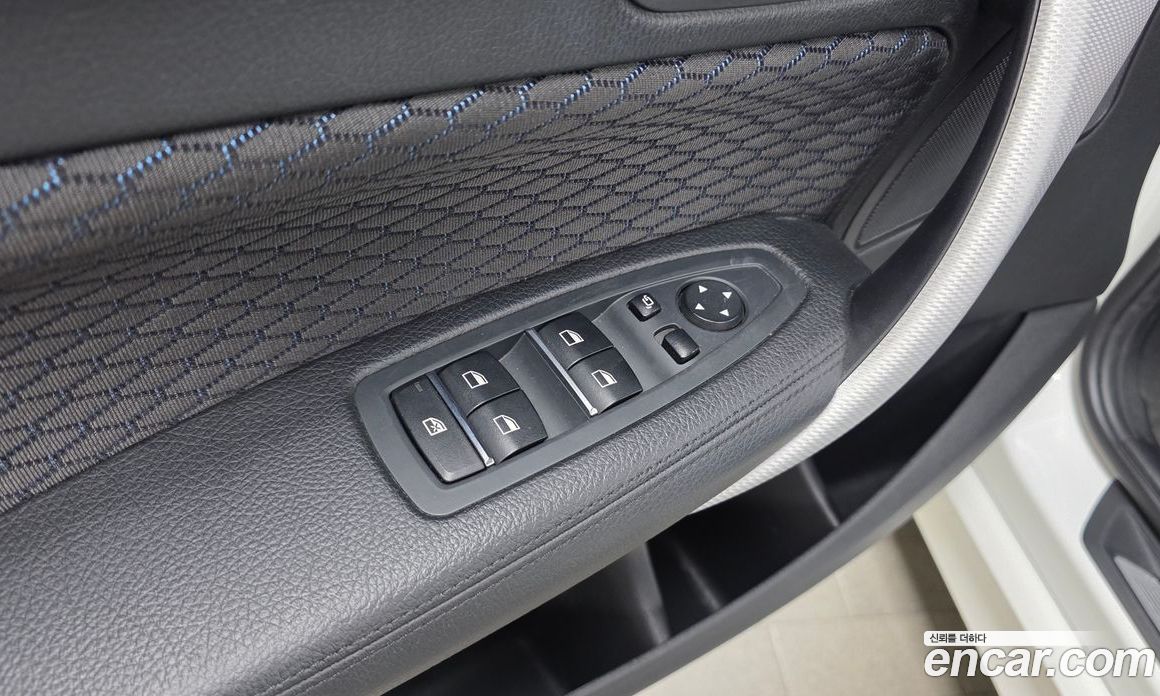 BMW 1-Series (F20) фото 29