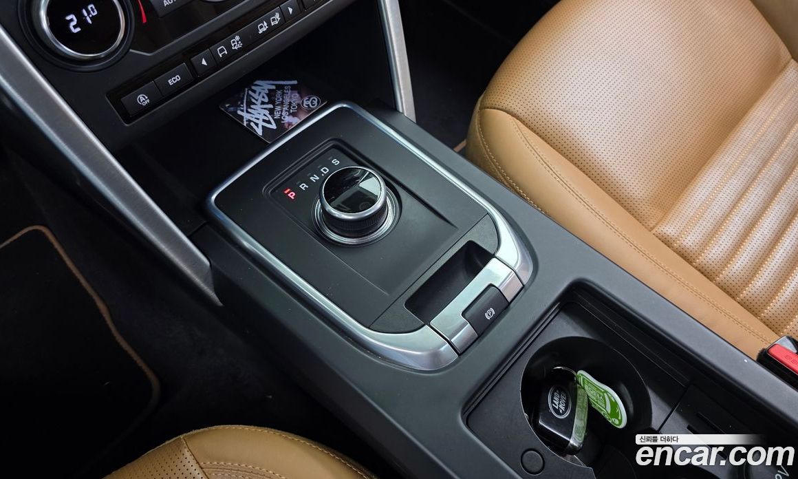 Land Rover Discovery Sport 1st Gen фото 9
