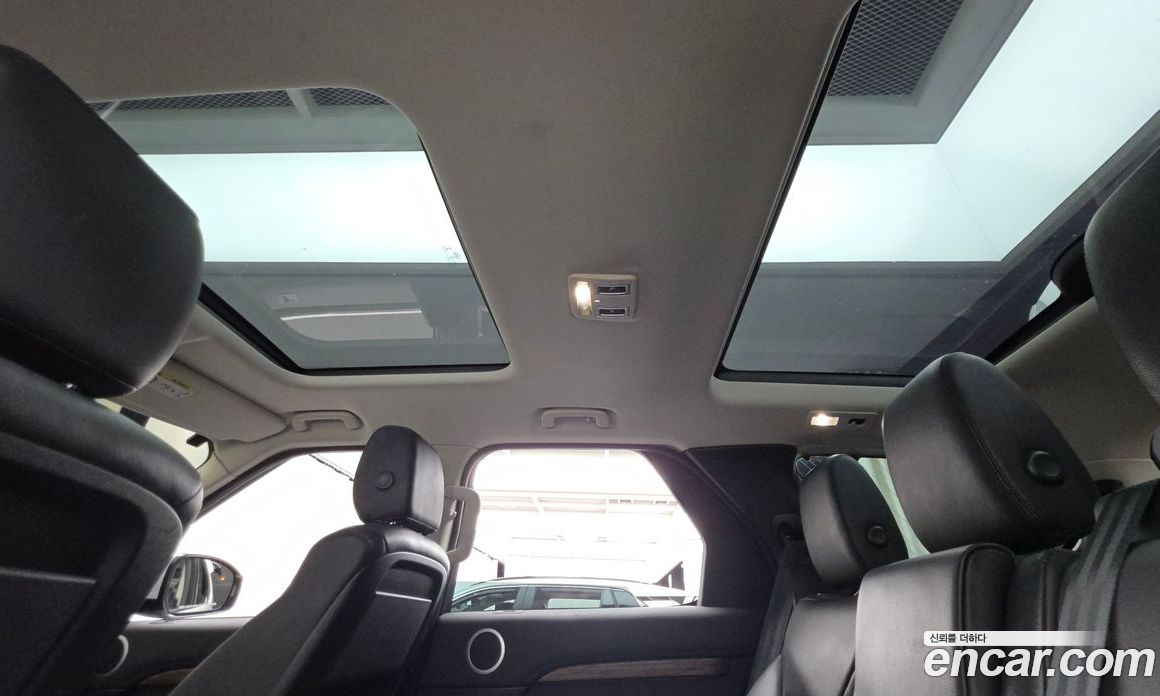 Land Rover Discovery 5 фото 18