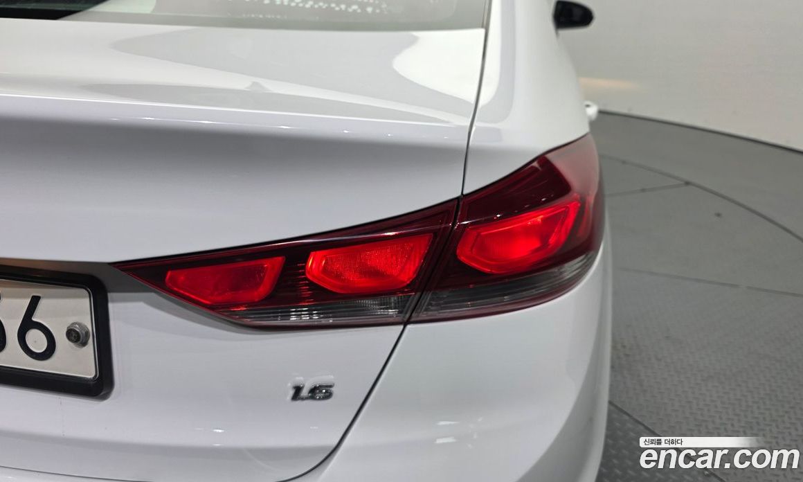 Hyundai Avante (AD) 6th Gen фото 23