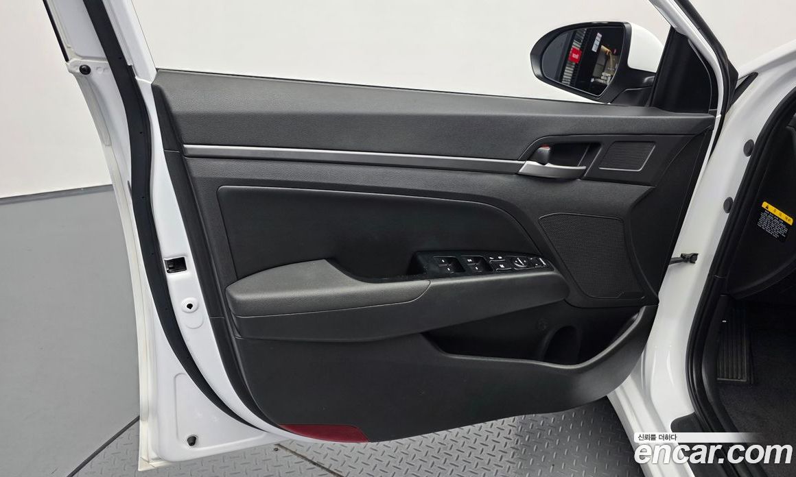 Hyundai Avante (AD) 6th Gen фото 24