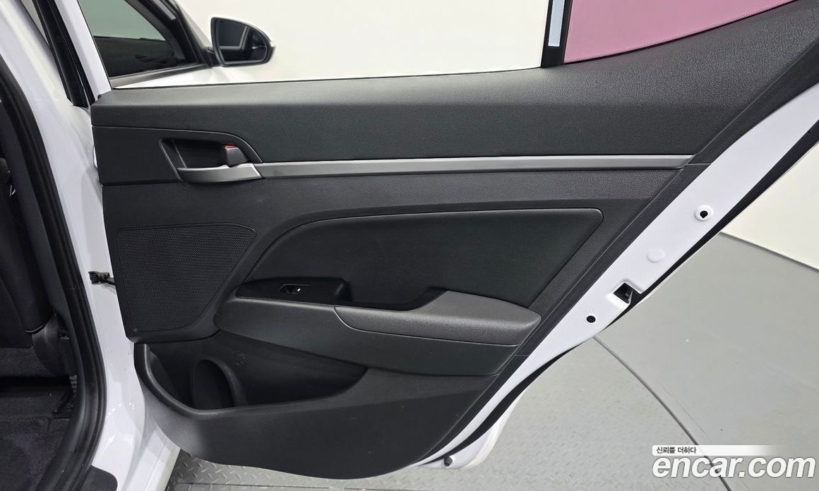 Hyundai Avante (AD) 6th Gen фото 25