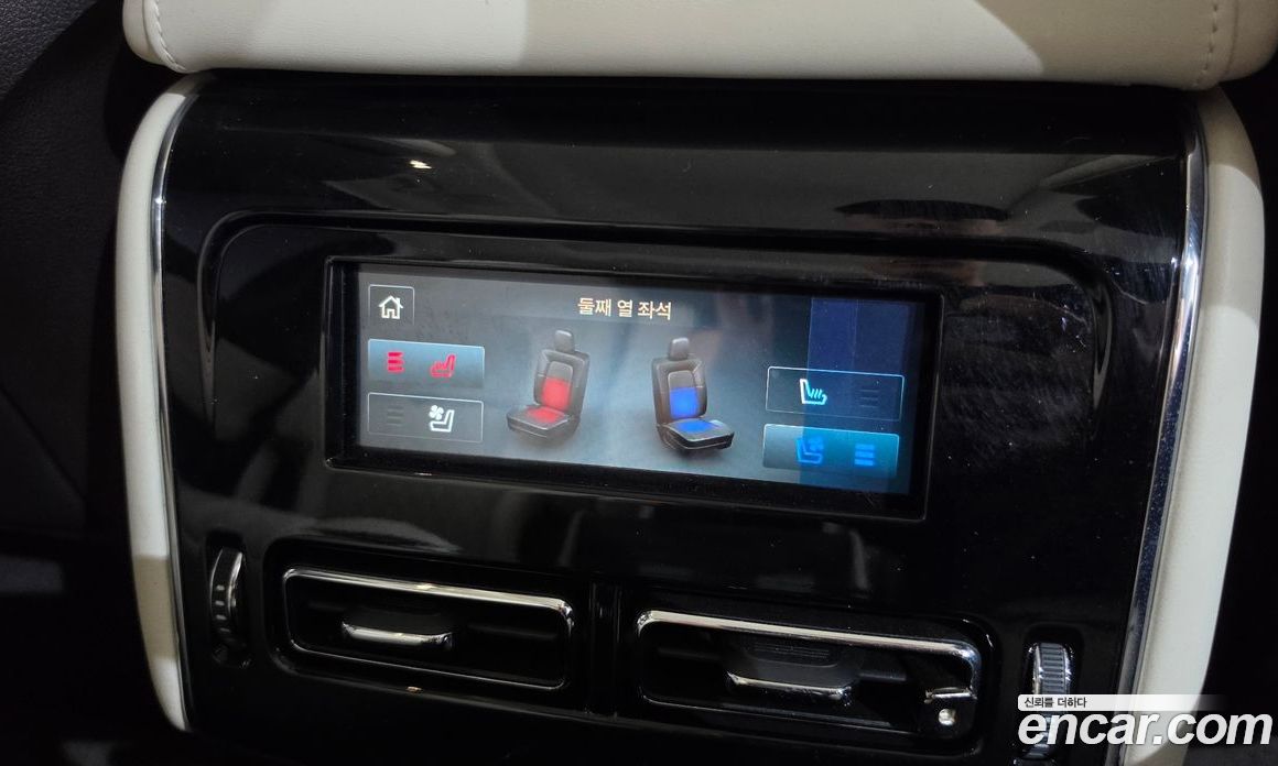 Lincoln Aviator 2nd Gen фото 12