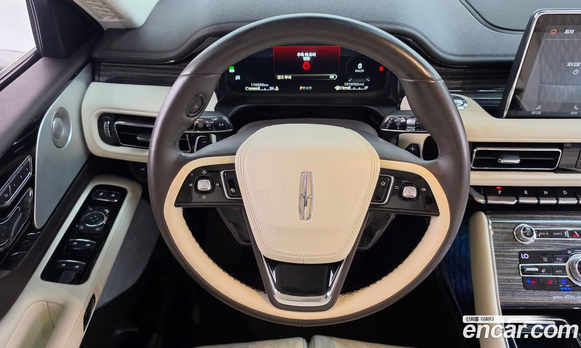 Lincoln Aviator 2nd Gen фото 15