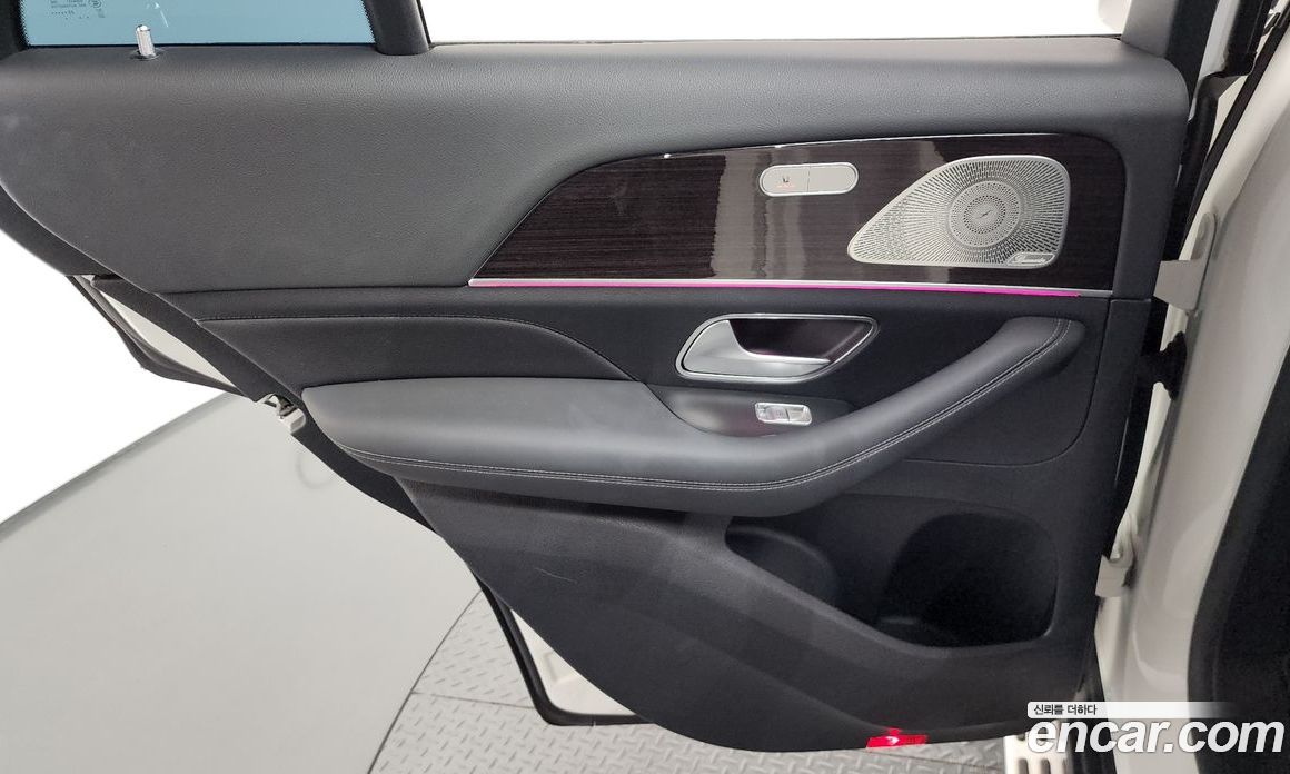 Mercedes-Benz GLE-Class W167 фото 25