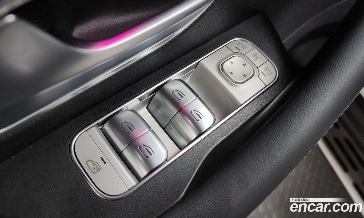 Mercedes-Benz GLE-Class W167 фото 30