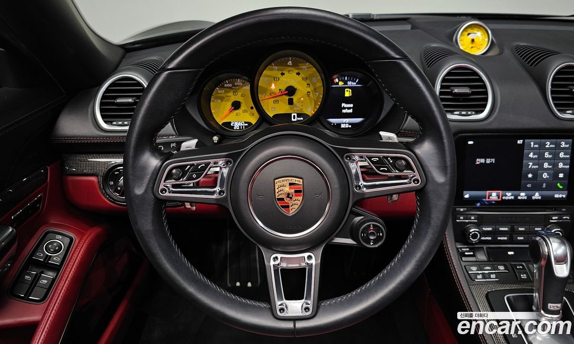 Porsche 718 Boxster фото 9