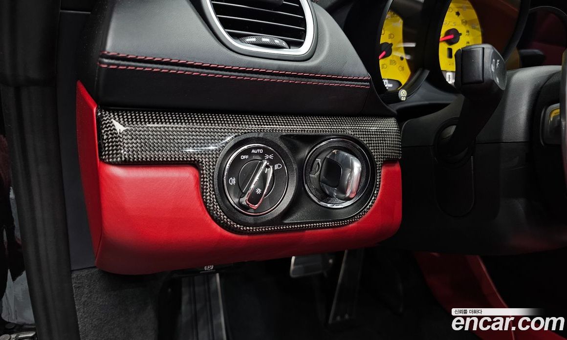 Porsche 718 Boxster фото 14