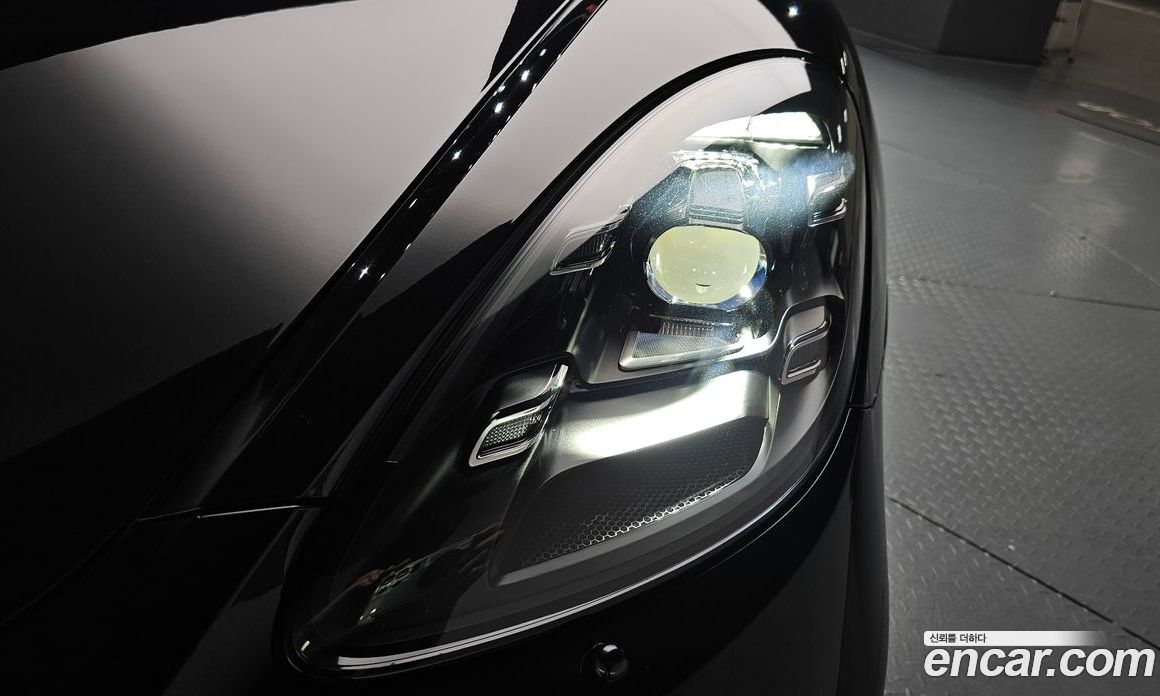 Porsche 718 Boxster фото 22