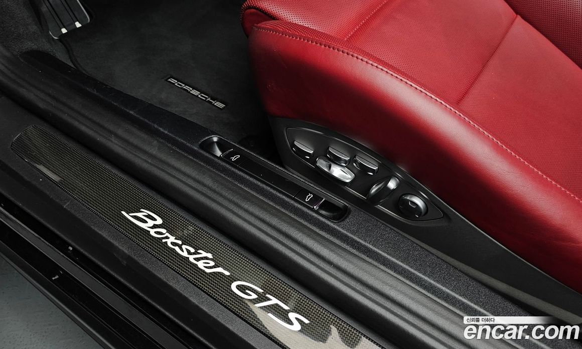 Porsche 718 Boxster фото 27