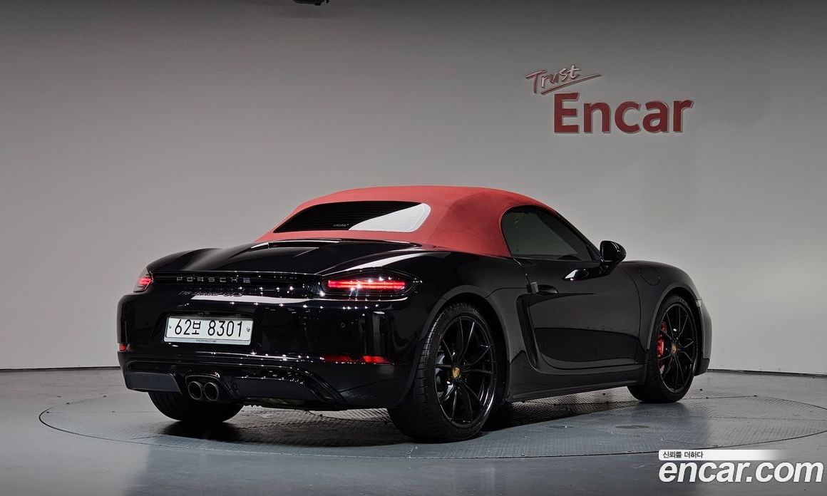 Porsche 718 Boxster фото 36