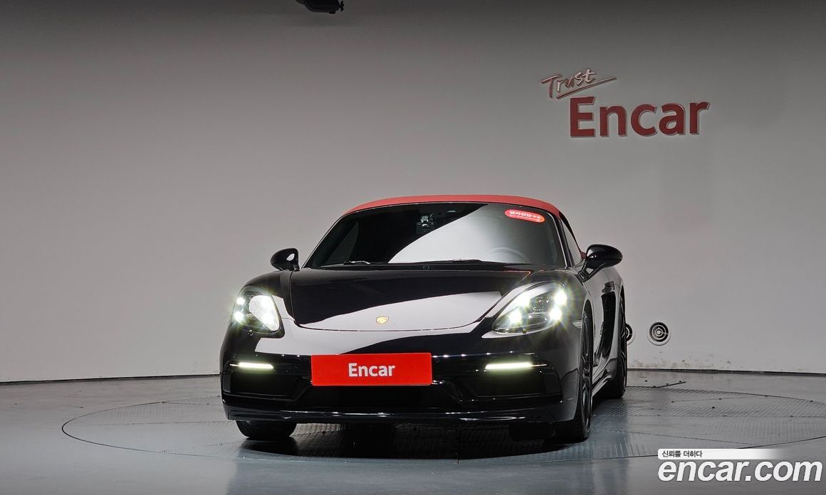 Porsche 718 Boxster фото 37