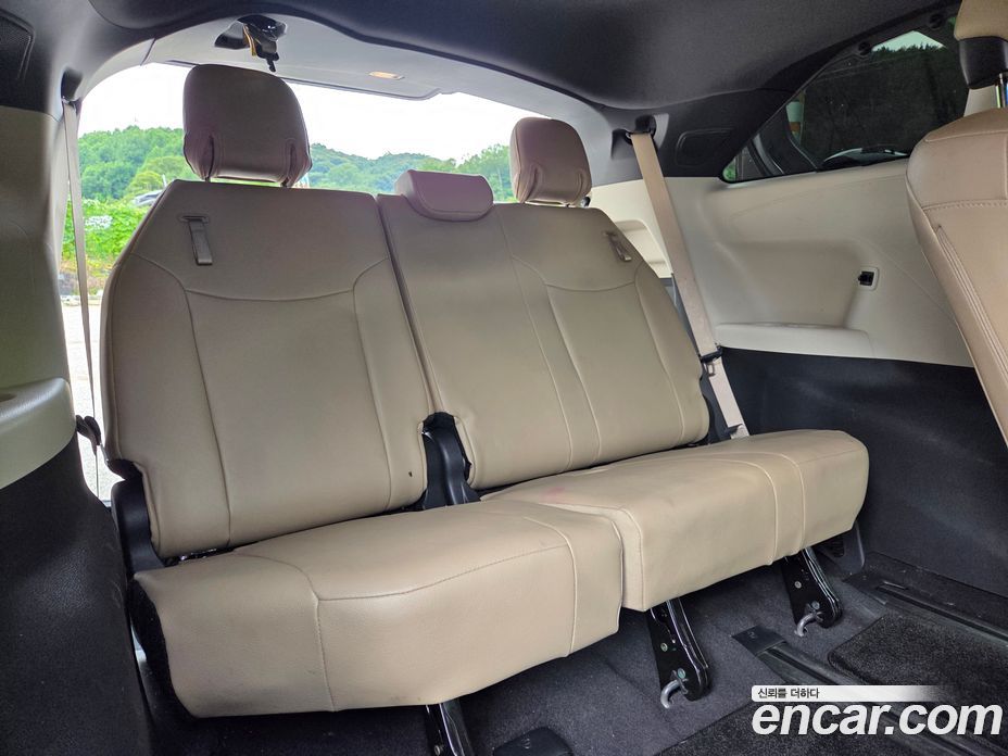 Toyota Sienna 4th Gen фото 7