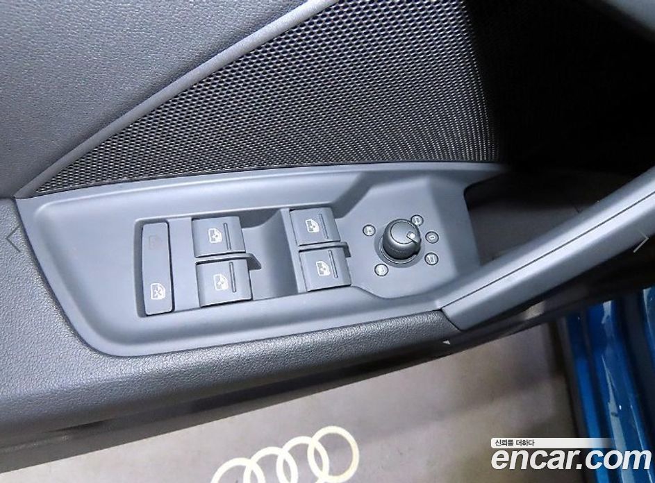 Audi A3 (8Y) фото 14