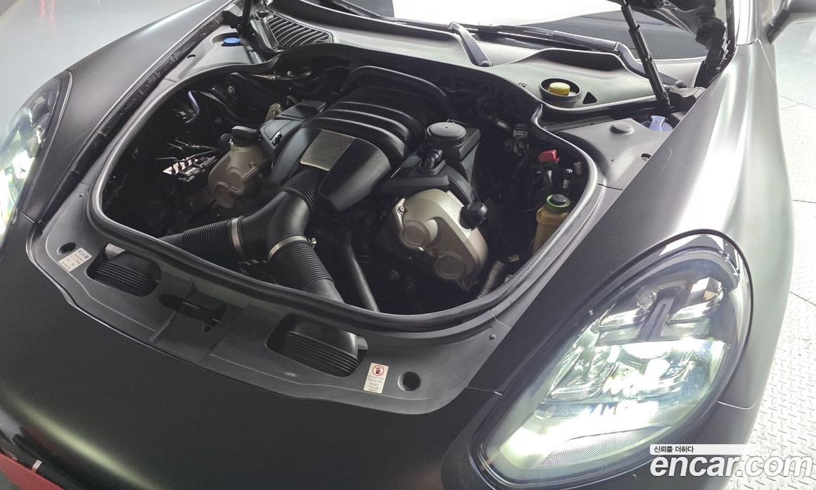Porsche Panamera фото 6