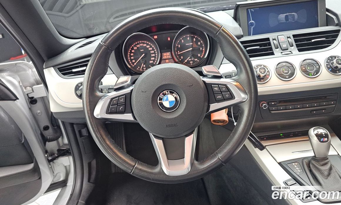 BMW Z4 (E89) фото 11