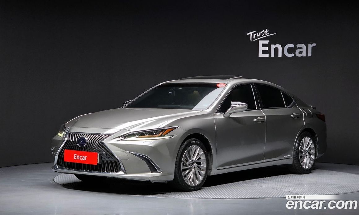 Lexus ES300h 7th Gen