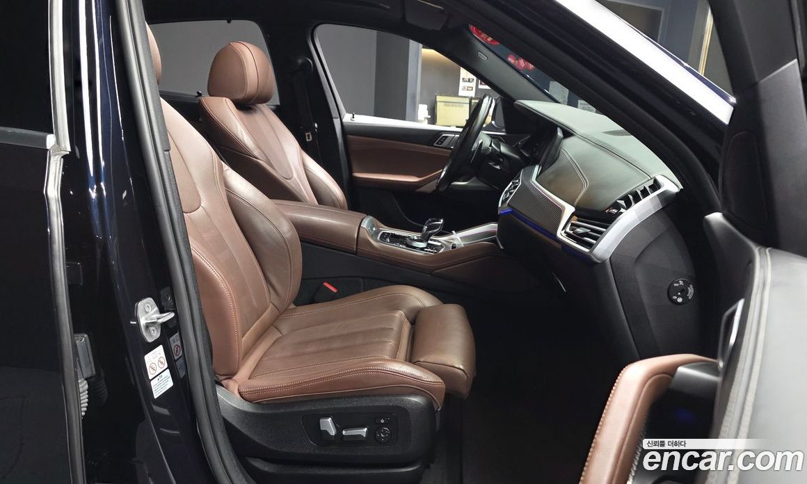 BMW X6 (G06) фото 11