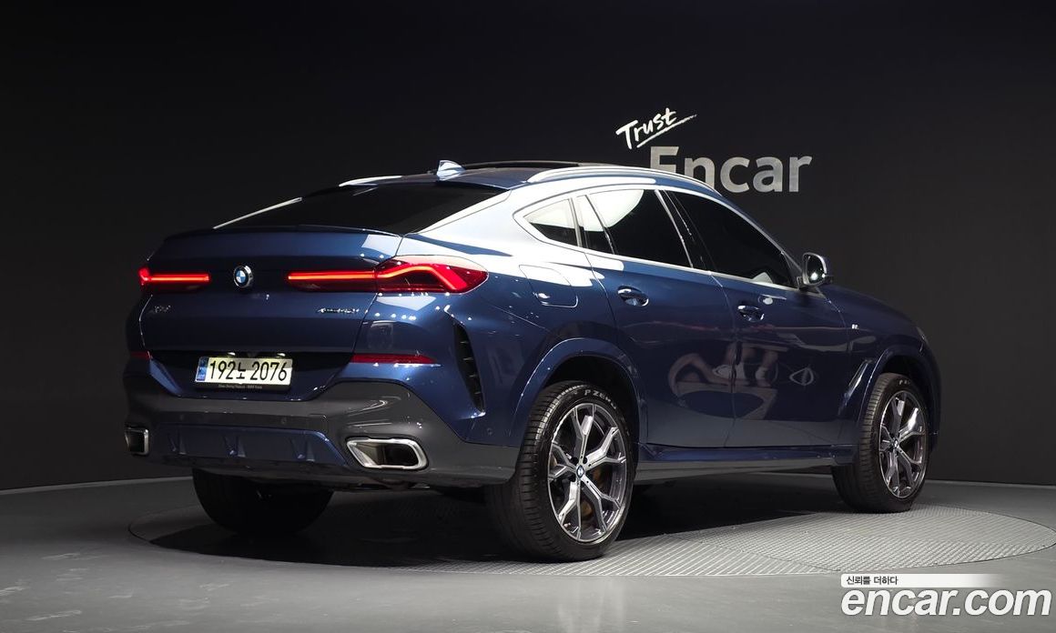 BMW X6 (G06) фото 2