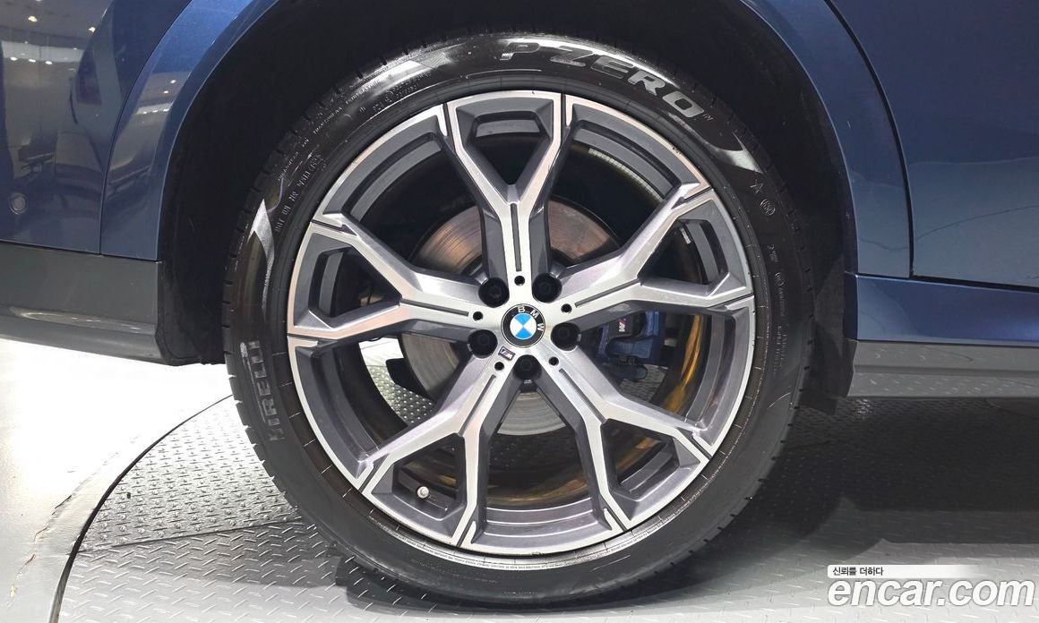 BMW X6 (G06) фото 5