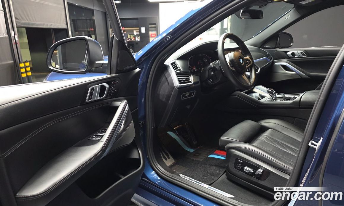 BMW X6 (G06) фото 10