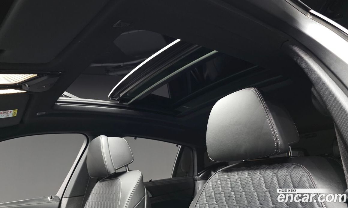 BMW X6 (G06) фото 18