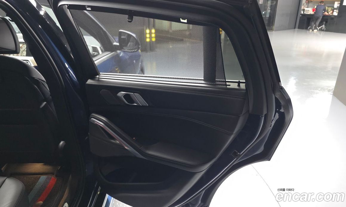BMW X6 (G06) фото 25