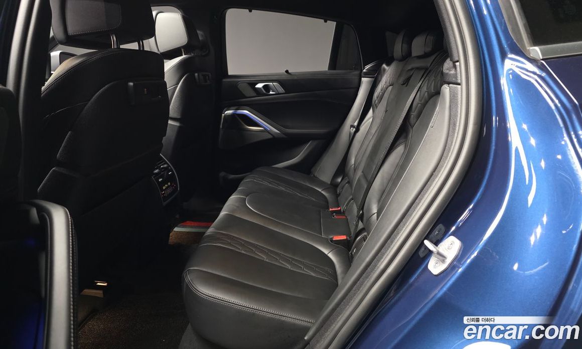 BMW X6 (G06) фото 26