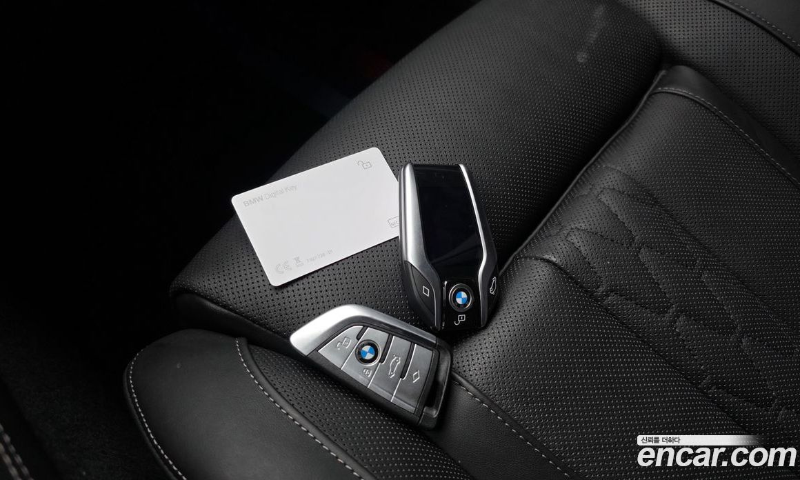 BMW X6 (G06) фото 32