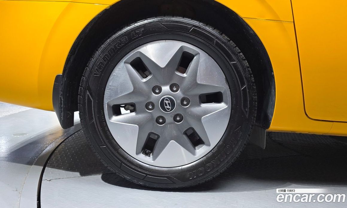 Hyundai Staria фото 5