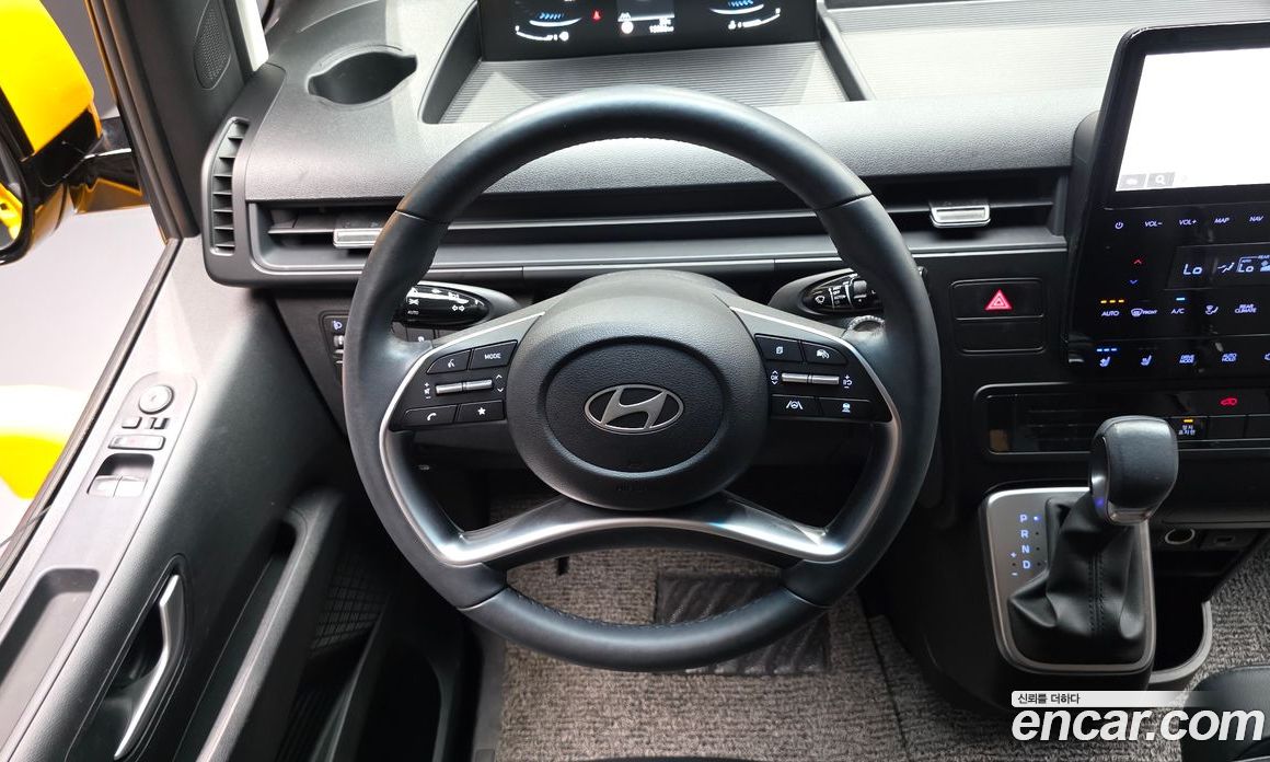 Hyundai Staria фото 13