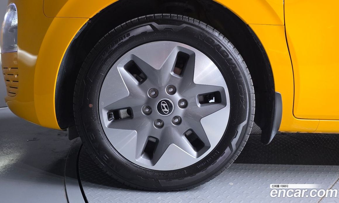 Hyundai Staria фото 21