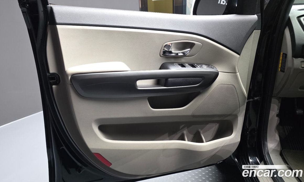 Kia Carnival 3rd Gen Restyling фото 24