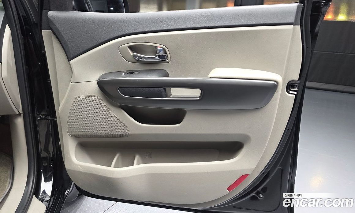 Kia Carnival 3rd Gen Restyling фото 25