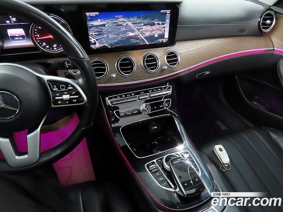 Mercedes-Benz E-Class W213 фото 18
