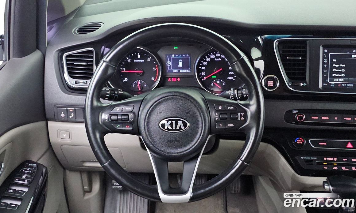 Kia Carnival 3rd Gen фото 12