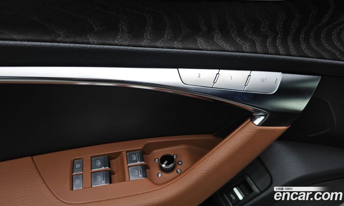 Audi A6 (C8) фото 28