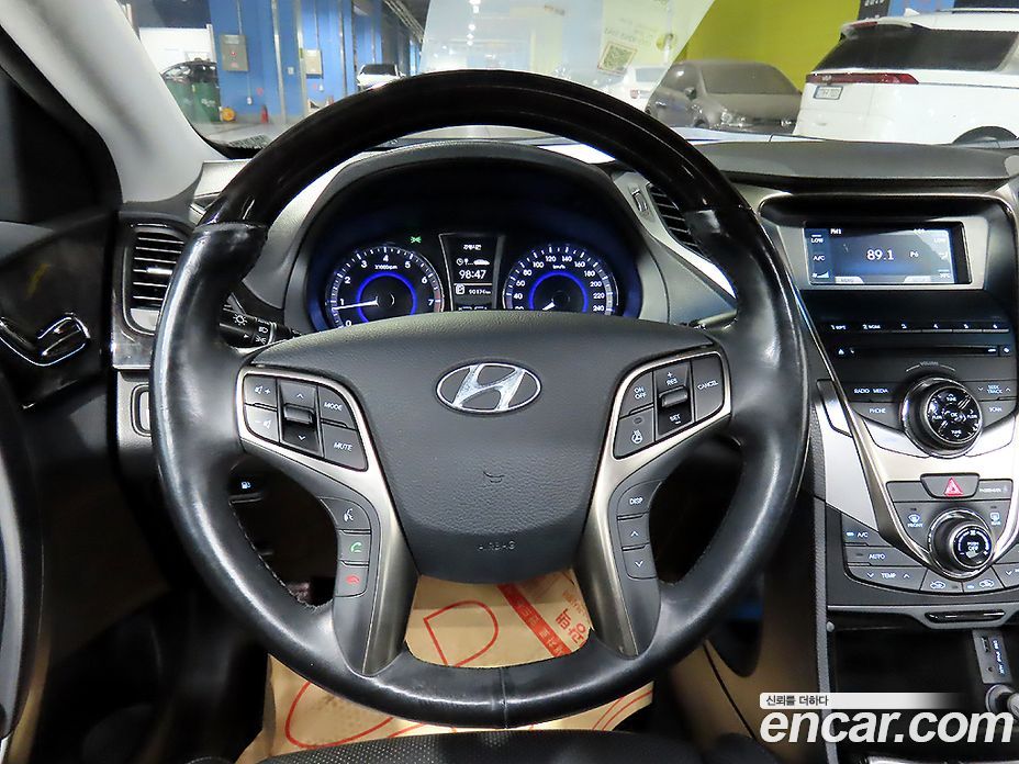 Hyundai Grandeur (HG) фото 15