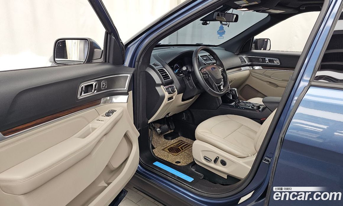 Ford Explorer 5th Gen фото 10