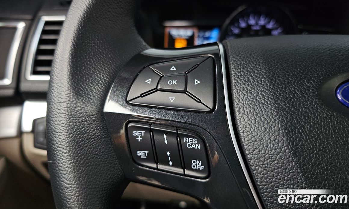 Ford Explorer 5th Gen фото 32