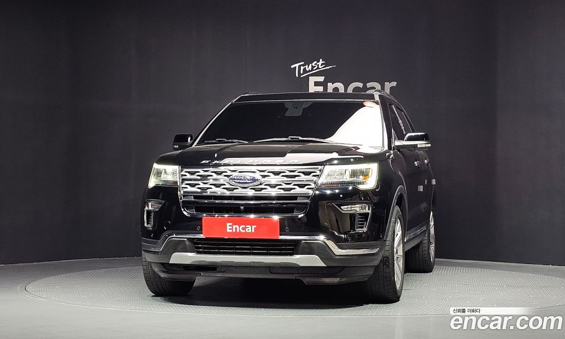 Ford Explorer 5th Gen фото 3