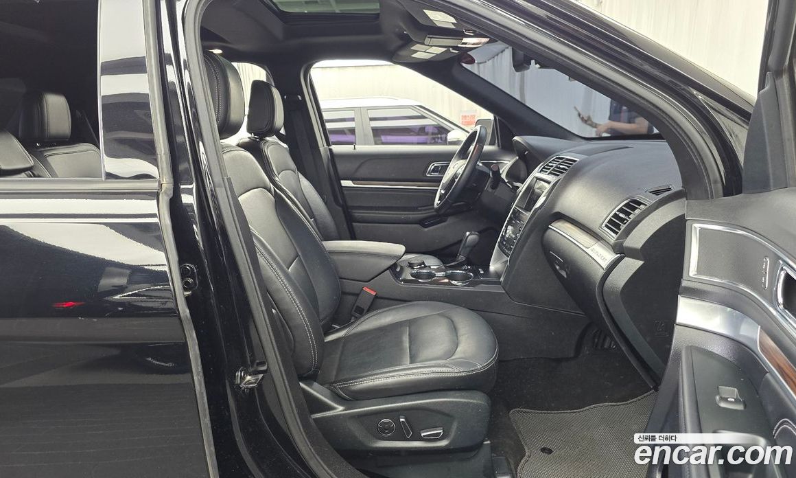 Ford Explorer 5th Gen фото 11