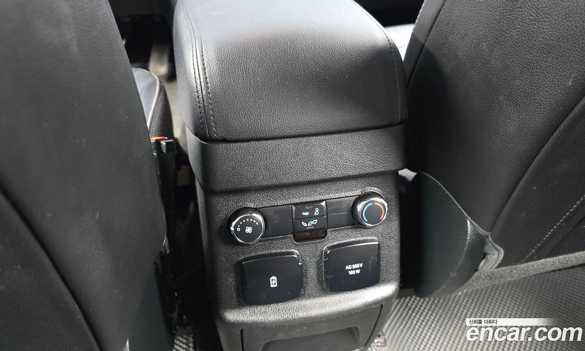Ford Explorer 5th Gen фото 19