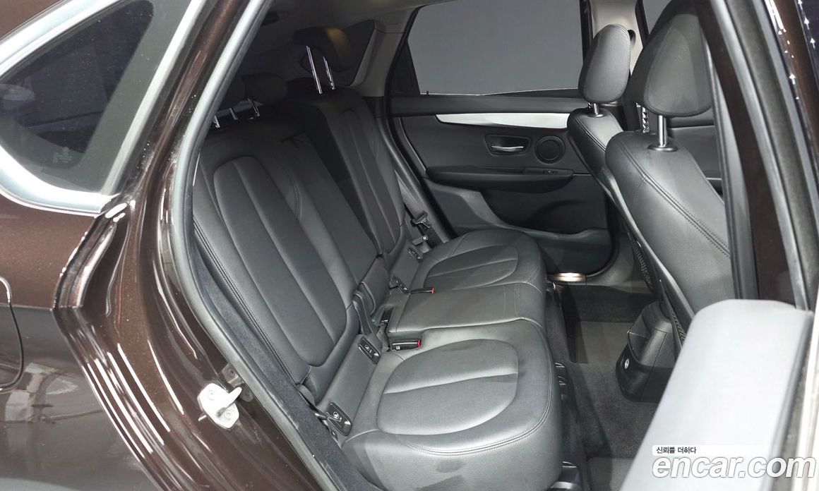 BMW 2-Series (F45) фото 11