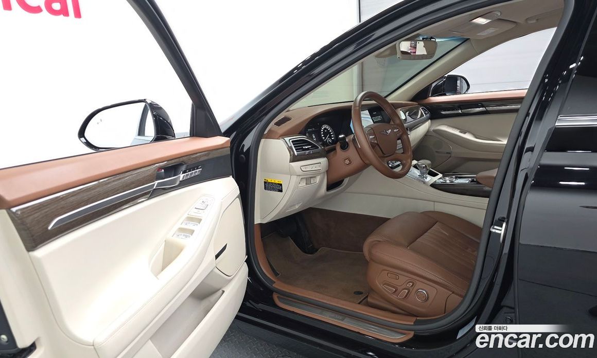 Genesis G90 фото 9