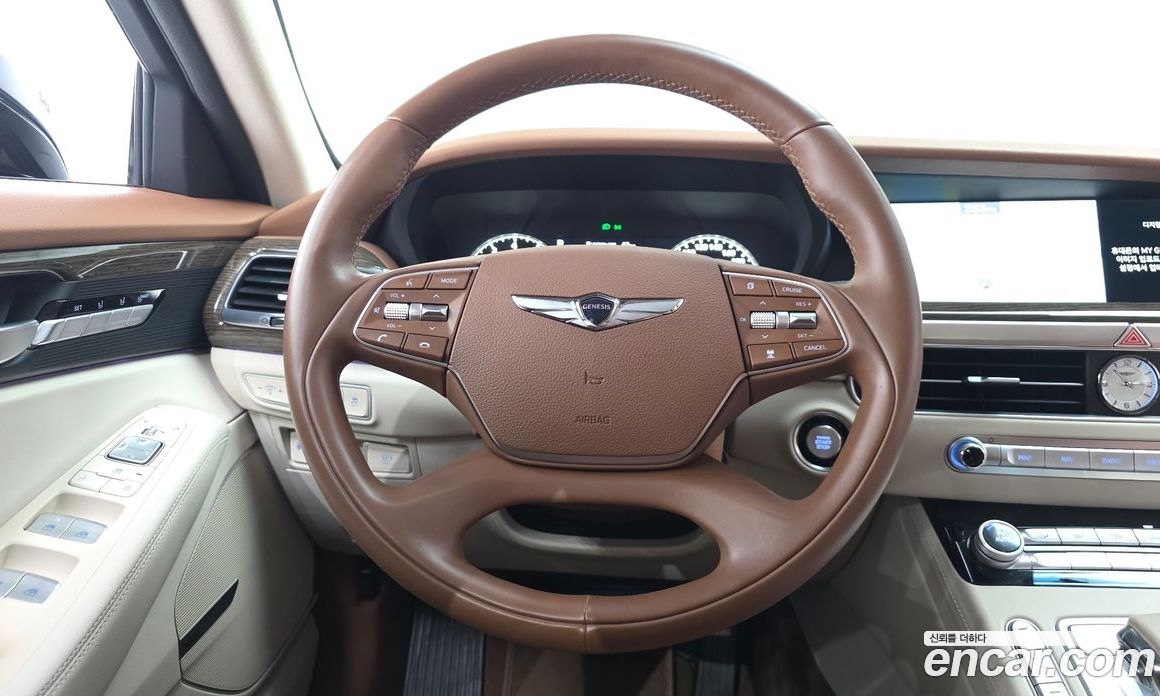 Genesis G90 фото 12