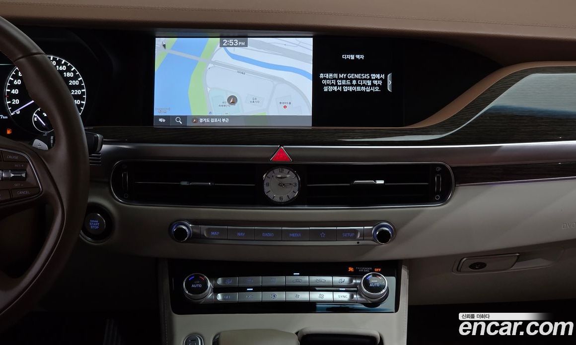 Genesis G90 фото 13