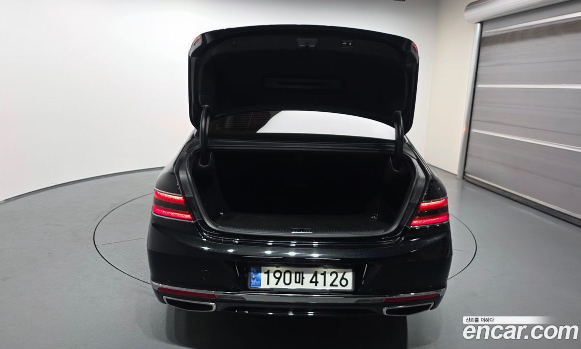 Genesis G90 фото 19