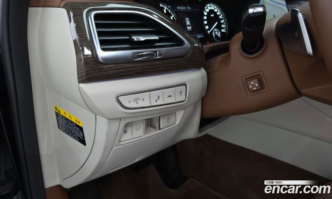 Genesis G90 фото 44